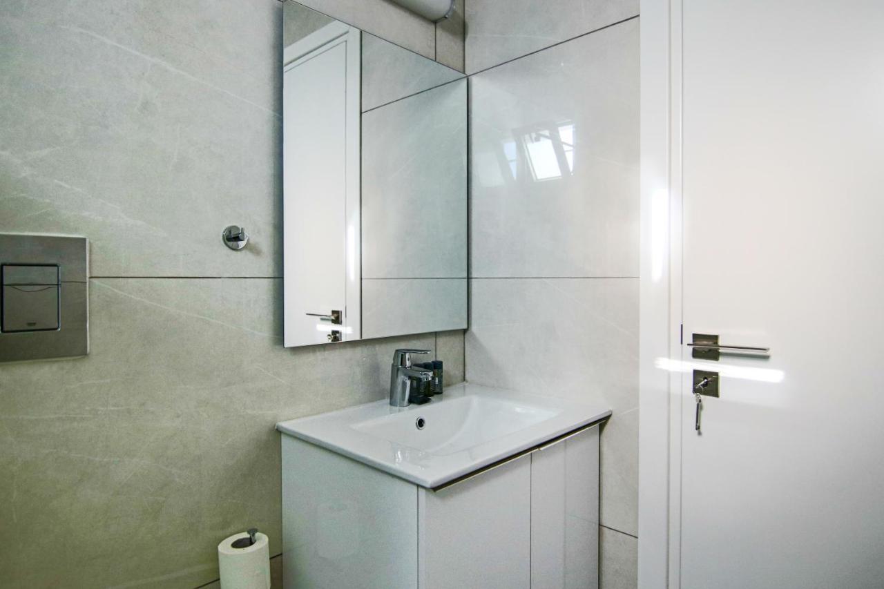 Phaedrus Living - Seaside Executive Flat Harbour 208 Leilighet Paphos Eksteriør bilde